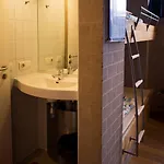 Hostel De