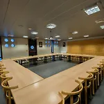 De